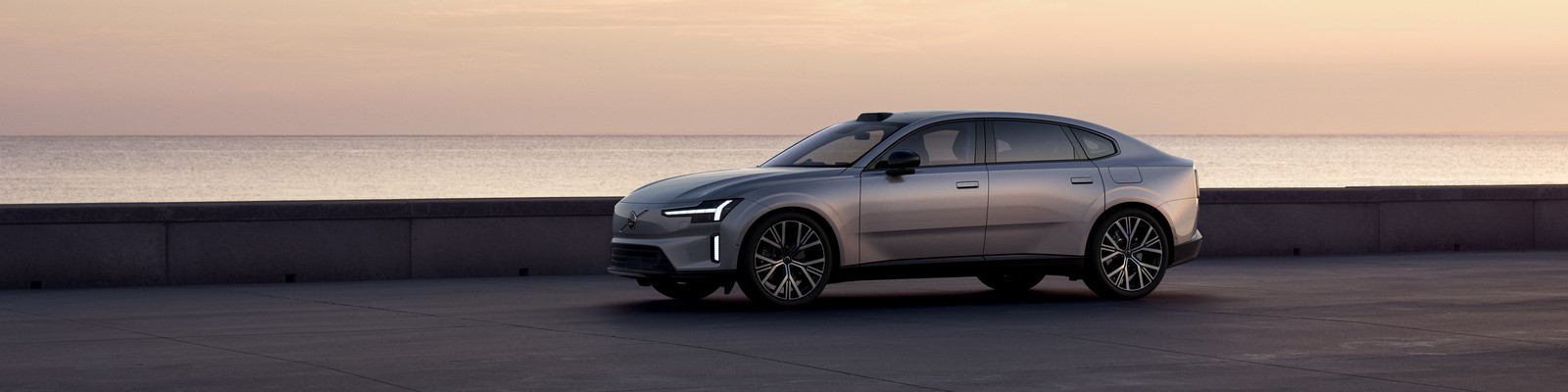 Volvo ES90