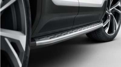 Integrated running board, Volvo C40, EC40