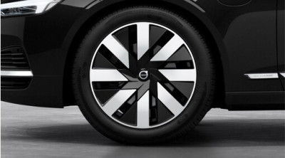 Aluminum rim set "8-spoke Black Diamond Cut" 8.5 x 19"