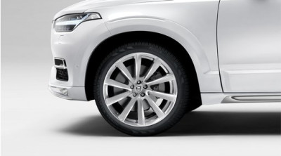 Complete wielen, zomer "10-spaaks Turbine Tinted Silver Diamond Cut" 9 x 21", Pirelli banden, incl. T8