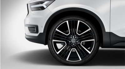 Complete wielen, zomer "5-trippel open spaaks Black Diamond Cut" 8 x 21", Pirelli banden, excl. Pure electric, incl. Twin Engine