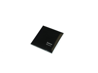 Cleaning cloth infotainment screen, Polestar