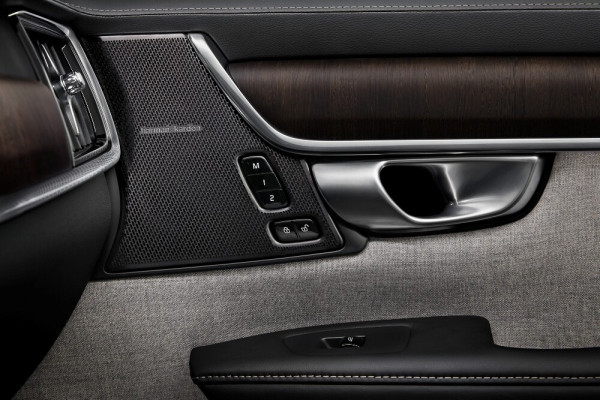 ClimAir Zijwindschermen Dark voor Volvo S90/V90 II 2016
