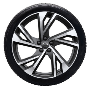 Complete wielen, winter "5-dubbelspaaks Matt Black Diamond Cut" 8 x 20"