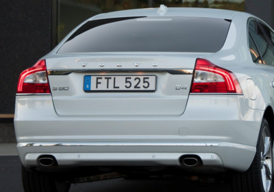 Chromen strip, achterbumper