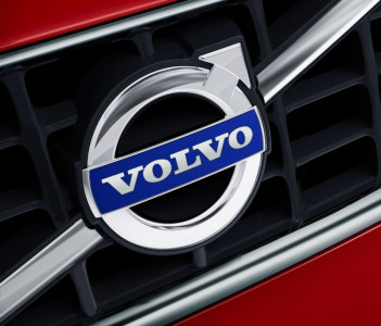 Sticker for grille emblem, Volvo XC60