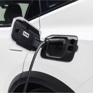 Charging port cover, Polestar 3